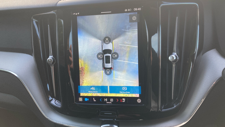 Volvo XC60 2.0 T6 [350] RC PHEV Plus Dark 5dr AWD Geartronic Estate